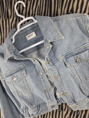 AGOLDE Palmer Cropped Denim Jacket Size M in Excellent Condition
